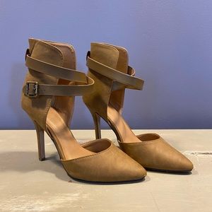 Tan heels